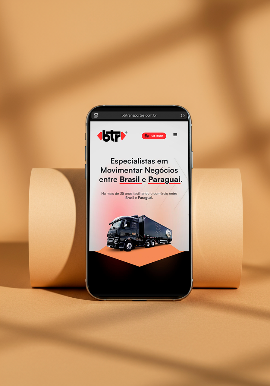 Novo site da btr Transportes mostrando a tecnologia e eficiência da transportadora.